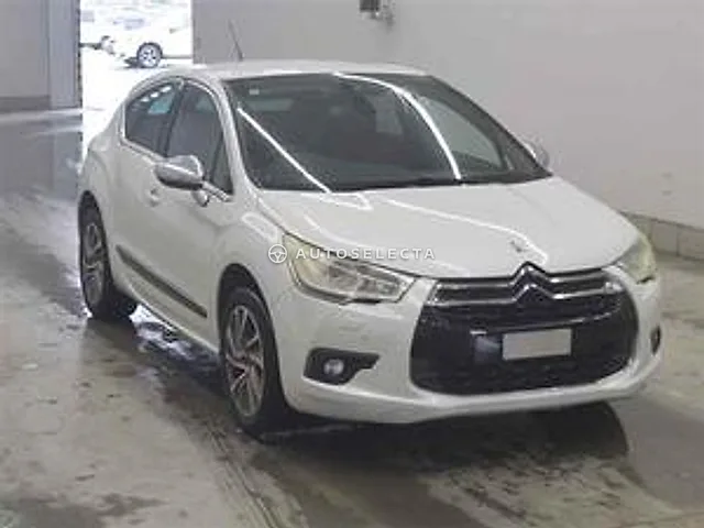 Citroen DS4 2013, auction grade 3.5