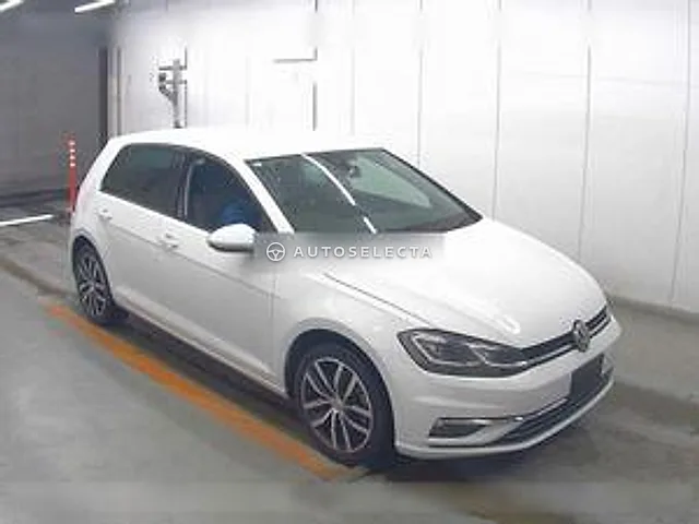Volkswagen Golf 2018, auction grade 4
