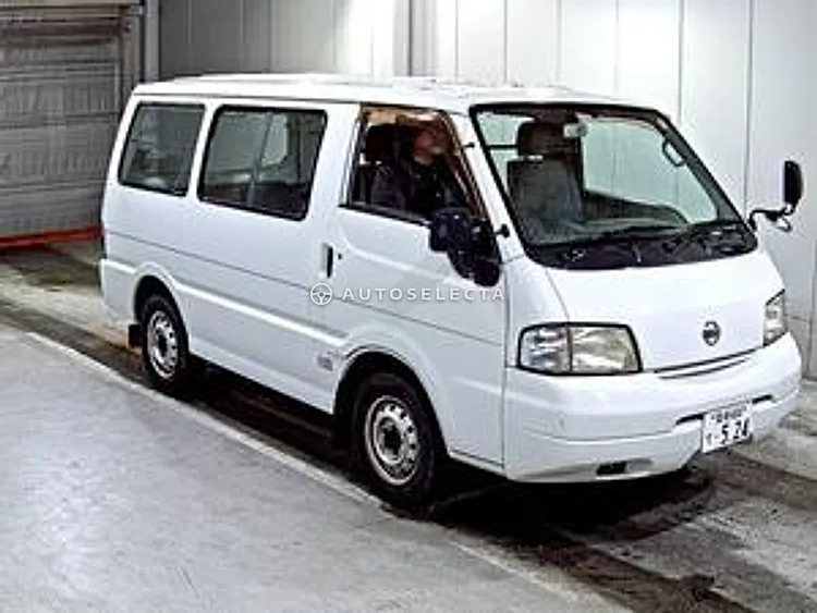 Nissan Vanette Van 2004, photo 1 of 1