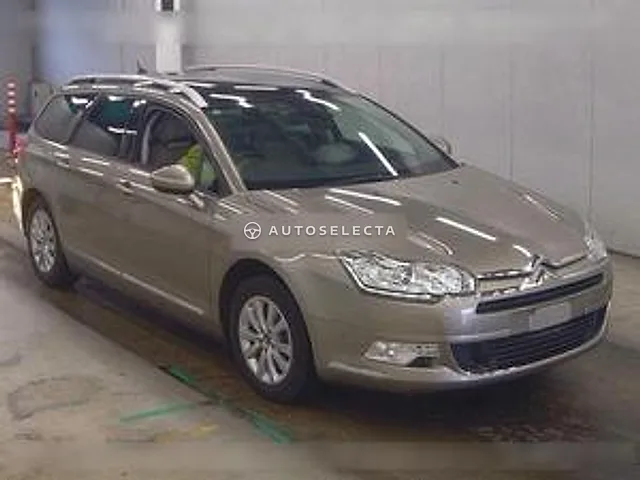 Citroen C5 2015, auction grade 4