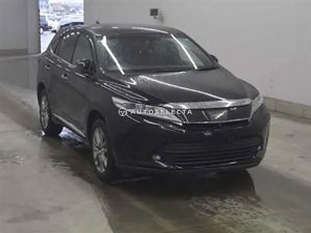 Toyota Harrier 2018, auction grade R