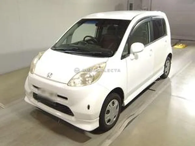 Honda Life 2003, auction grade R