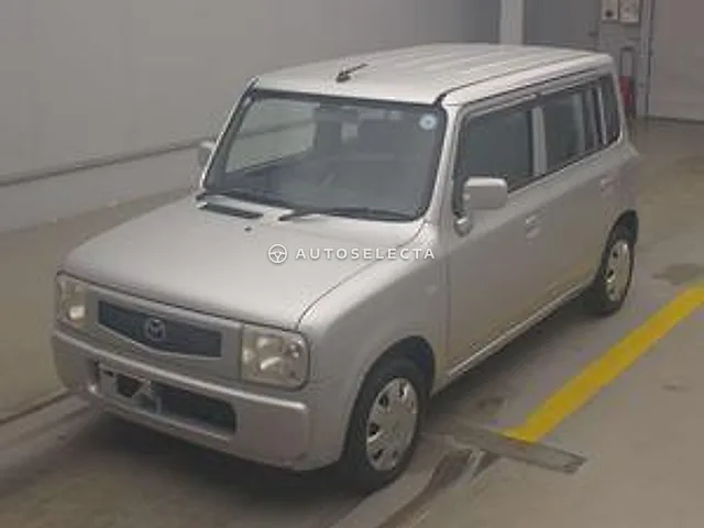 Mazda Spiano 2004, auction grade 3