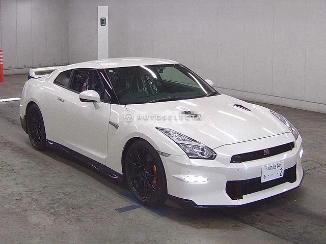 Nissan GT-R Nismo 2025, auction grade S