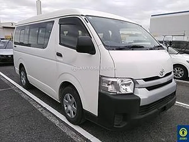 Toyota Hiace Wagon 2019, auction grade 3