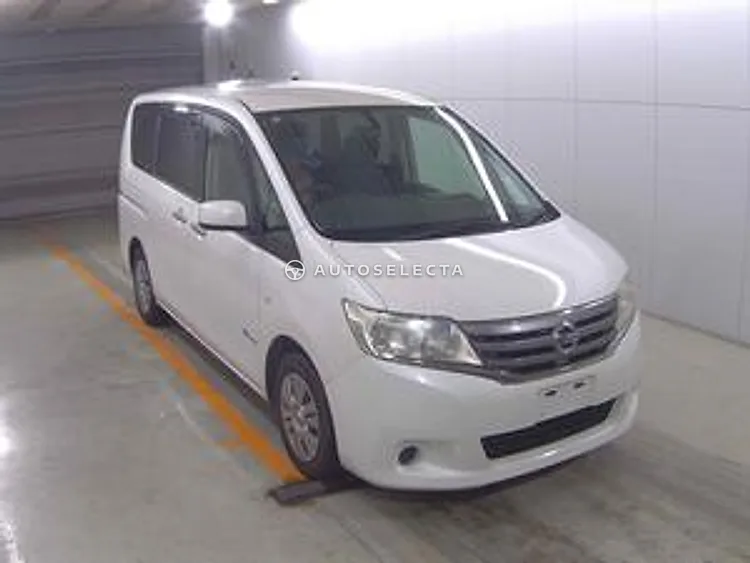 Nissan Serena 2013, photo 1 of 1