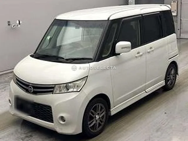 Nissan Roox 2012, auction grade R