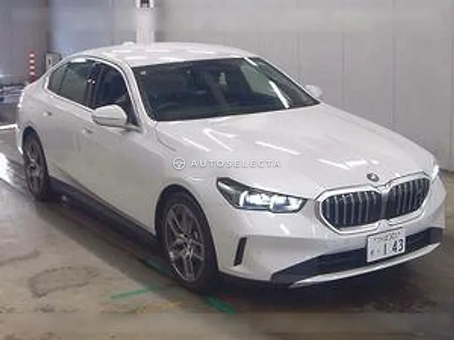 BMW i5 2024, auction grade 5
