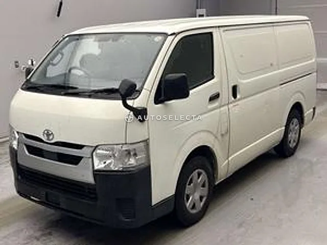 Toyota Hiace Van 2021, auction grade RA