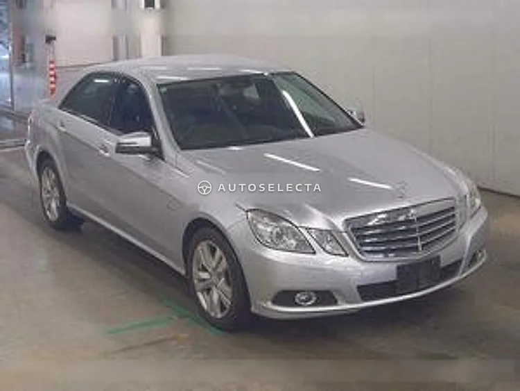 Mercedes-Benz E-Class 2010, photo 1 of 1