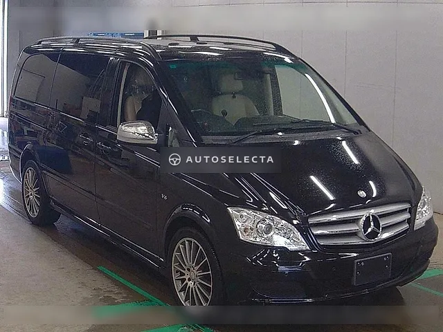 Mercedes-Benz V-Class 2013, auction grade 3.5