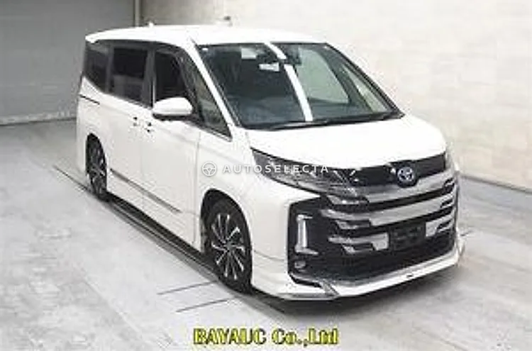 Toyota Noah 2023, photo 1 of 1