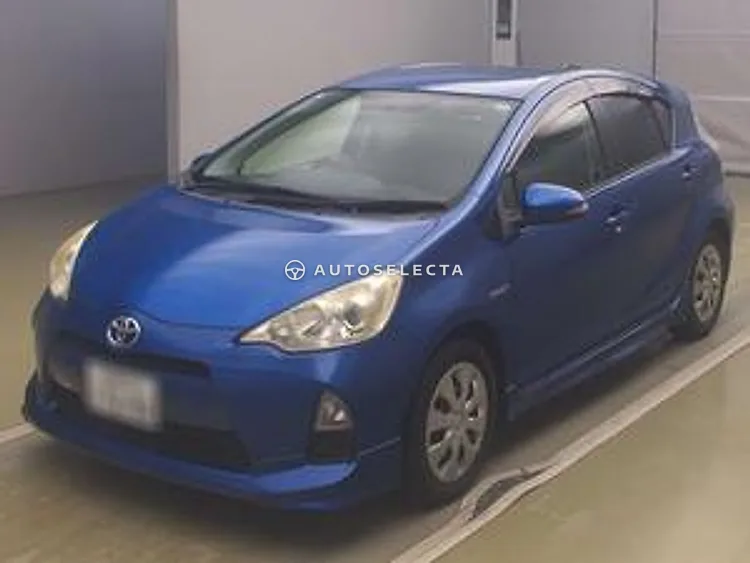 Toyota Aqua 2013, photo 1 of 1
