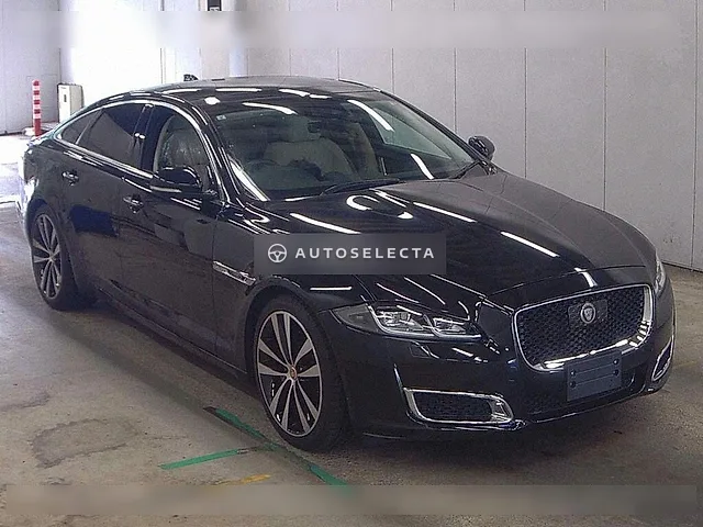 Jaguar XJ 2019, auction grade 4.5