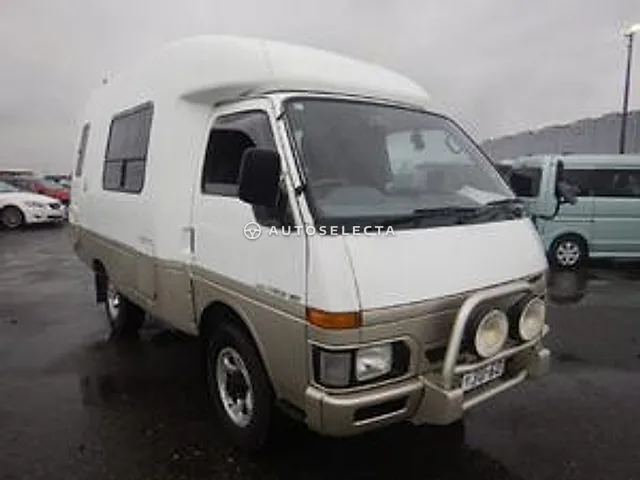 Isuzu Fargo 1991, auction grade 2