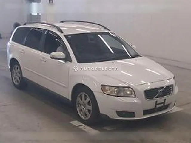 Volvo V50 2009, auction grade 4