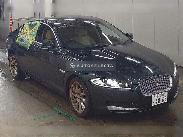 Jaguar XF 2014, auction grade 3.5