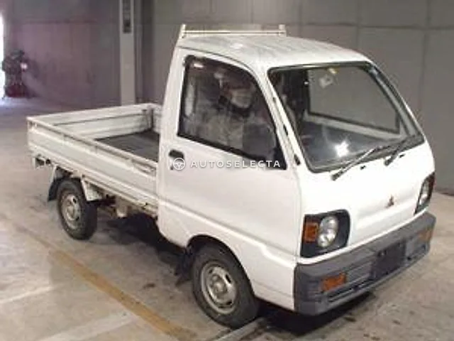 Mitsubishi Minicab 1993, auction grade R