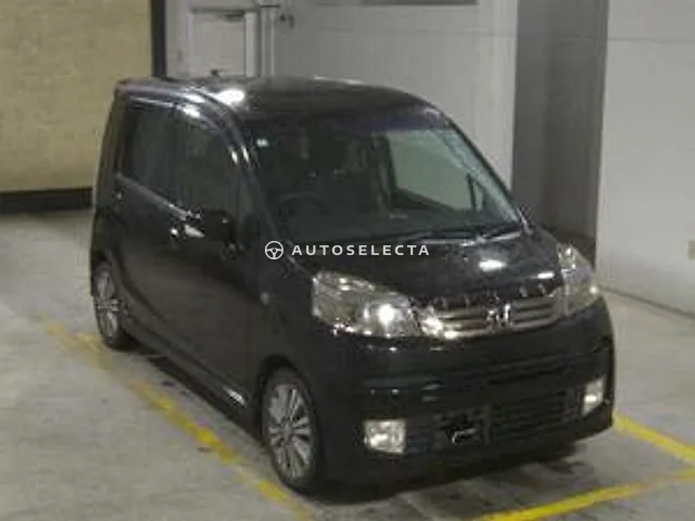 Honda Life 2011, auction grade R