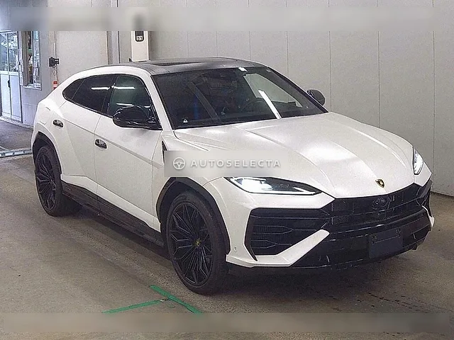 Lamborghini Urus 2025, auction grade 4.5