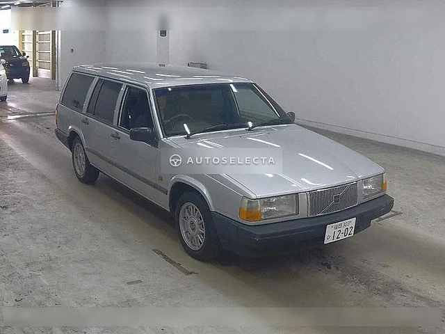 Volvo 740 Estate 1992, auction grade 4