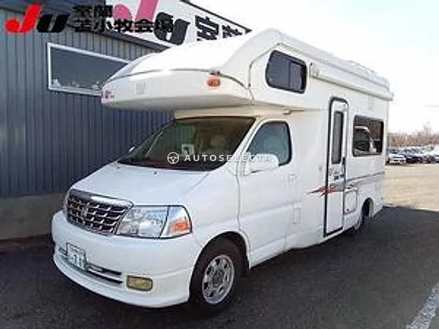 Toyota Grand Hiace 2001, auction grade R