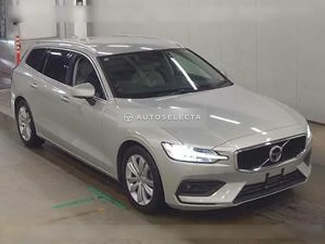 Volvo V60 2020, auction grade 4.5