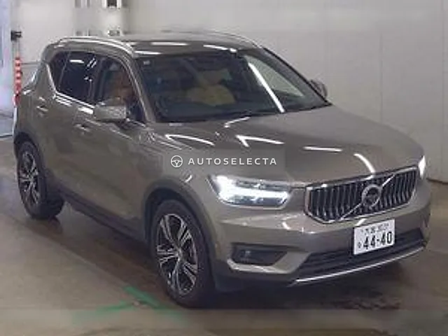Volvo XC40 2022, auction grade 4