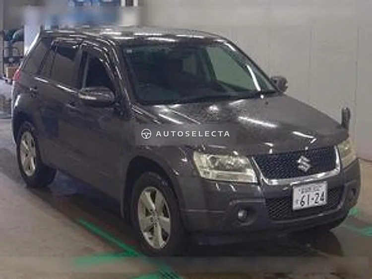 Suzuki Escudo 2012, photo 1 of 1