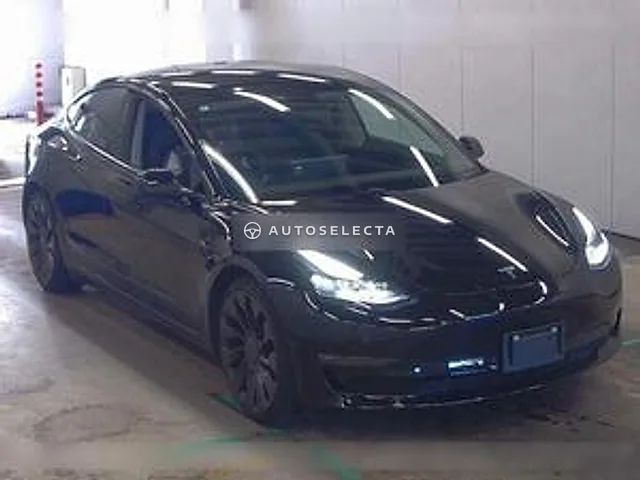 Tesla Model 3 2021, auction grade 4