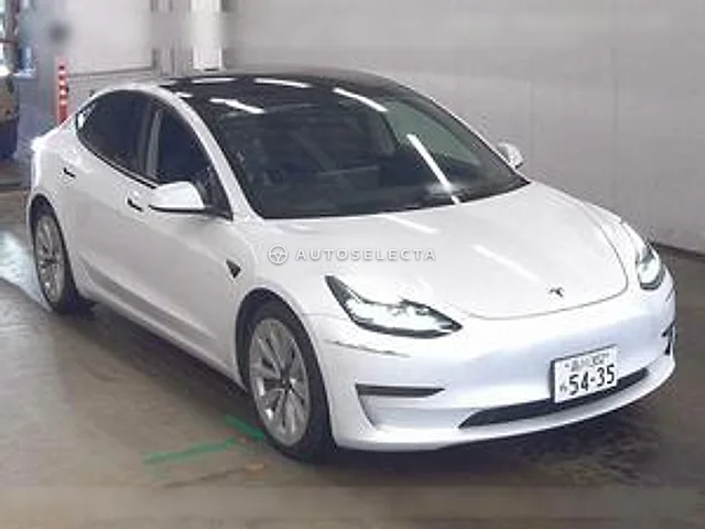 Tesla Model 3 2021, auction grade 4