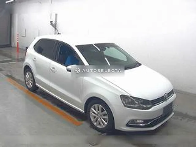 Volkswagen Polo 2017, auction grade 4