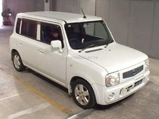 Mazda Spiano 2002, auction grade R