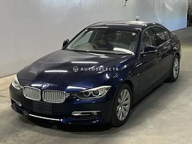 BMW 3 Series 2013, auction grade R