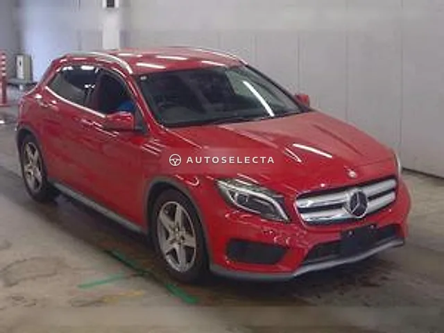 Mercedes-Benz GLA-Class 2015, auction grade 3.5