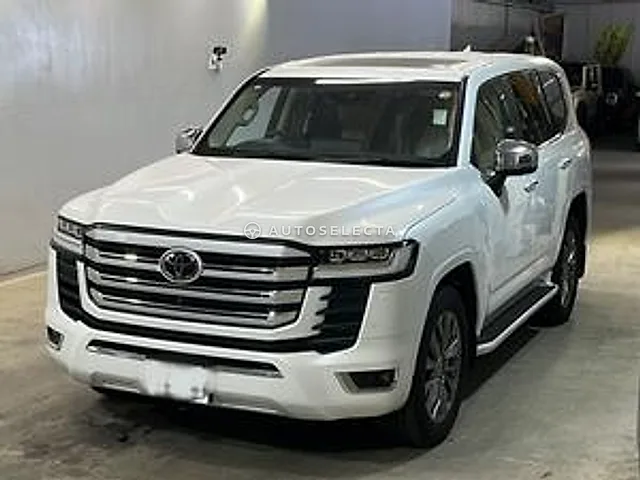 Toyota Land Cruiser 2025, auction grade 6