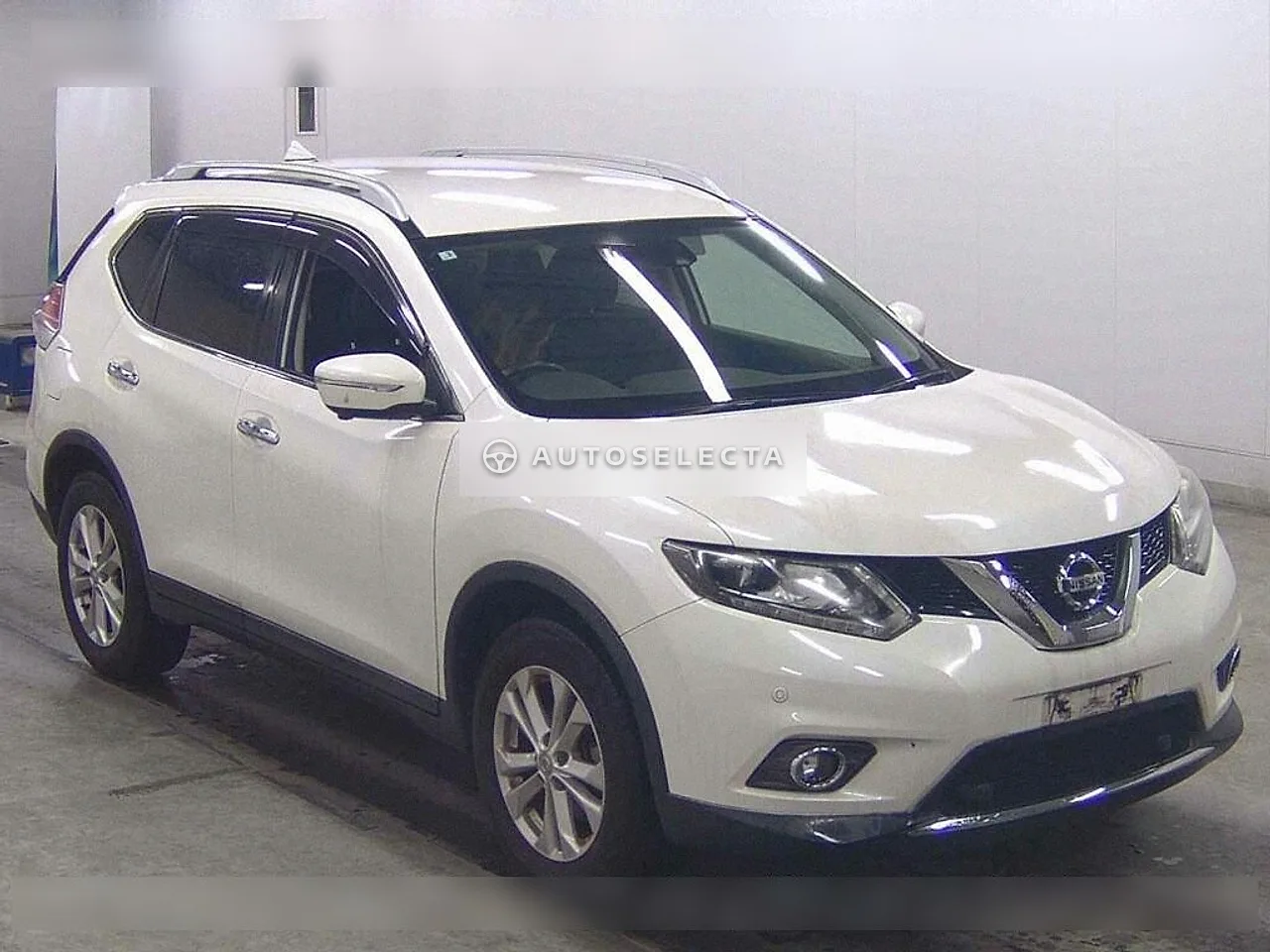 Nissan X-Trail 2015, photo 1 of 6
