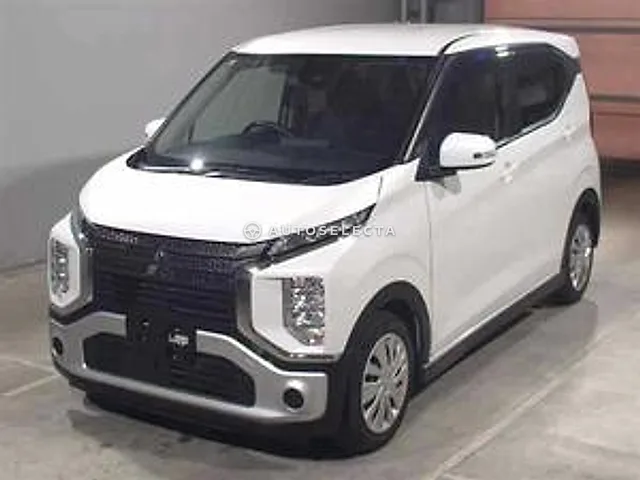 Mitsubishi eK X 2021, auction grade 4