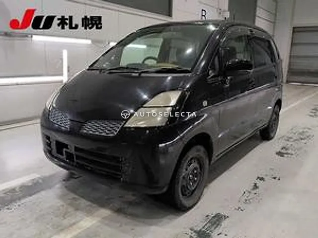 Nissan Moco 2005