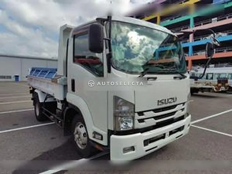 Isuzu Forward 2015, photo 1 of 1