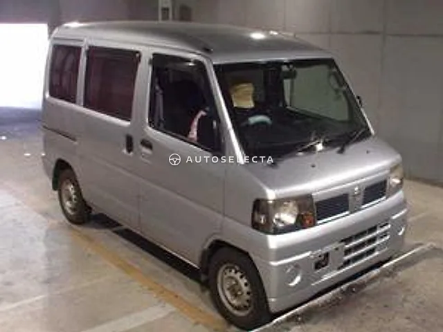 Nissan Clipper 2011, auction grade R