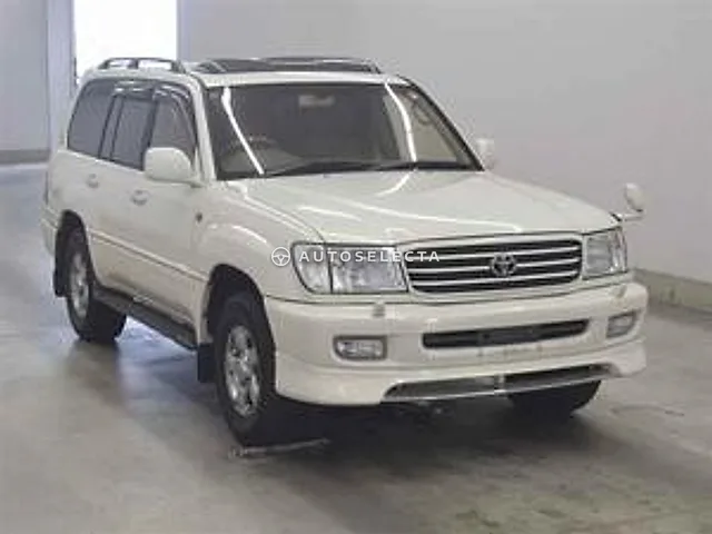 Toyota Land Cruiser 2001, auction grade 3.5