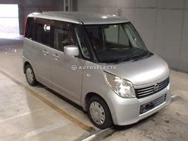 Nissan Roox 2012, auction grade R