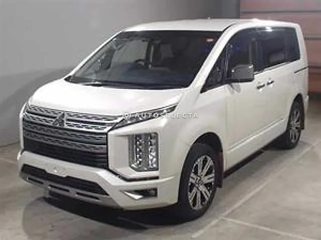 Mitsubishi Delica D:5 2021, auction grade 4