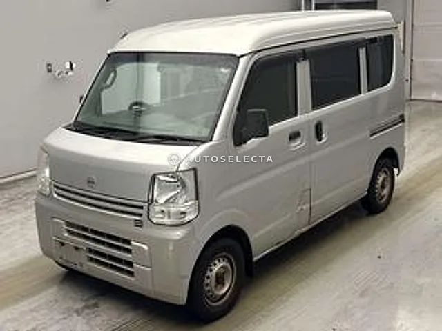 Nissan NV100 Clipper 2015, auction grade R