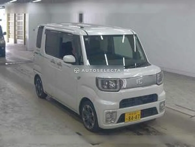 Daihatsu Wake 2015, photo 1 of 1
