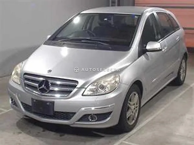 Mercedes-Benz B-Class 2009, auction grade 4