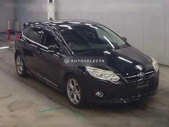 Ford Focus 2013, auction grade 4