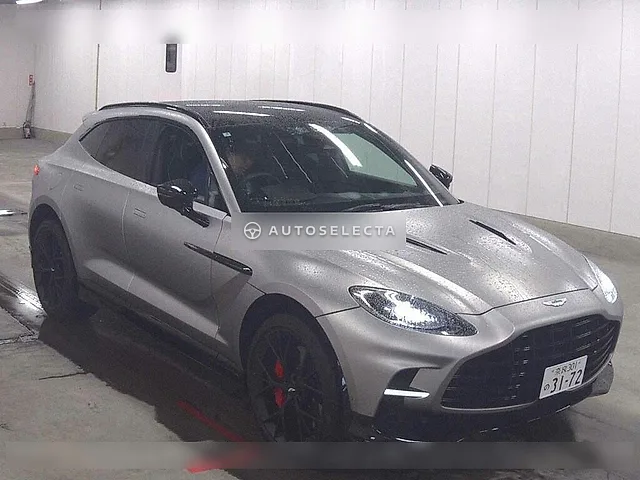 Aston Martin DBX 2025, auction grade 5