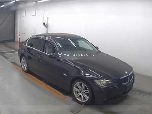BMW 3 Series 2007, auction grade 4
